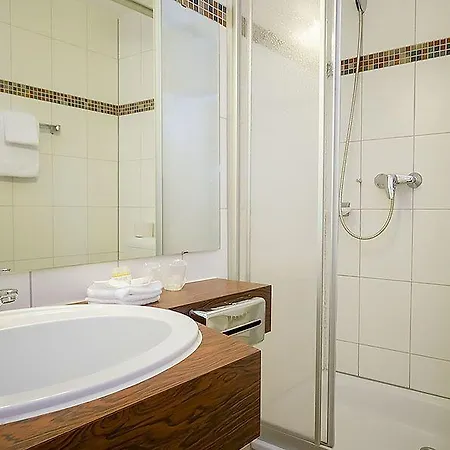 Hotell Baynunah Drachenfels 3*