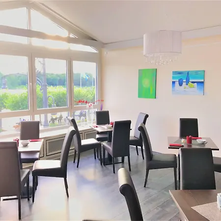 Hotell Baynunah Drachenfels