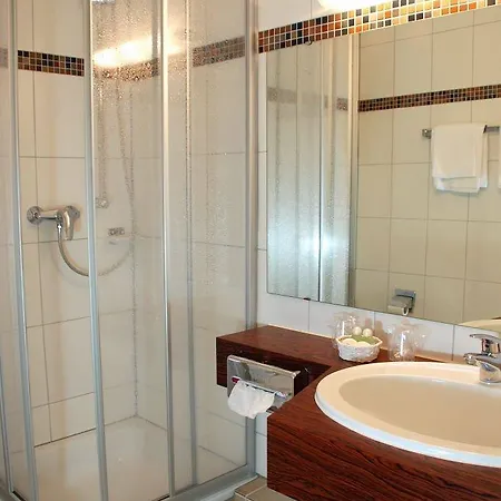 Hotell Baynunah Drachenfels 3*