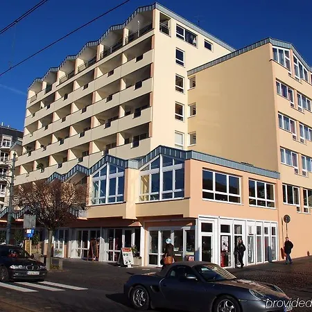 Baynunah Drachenfels 3*