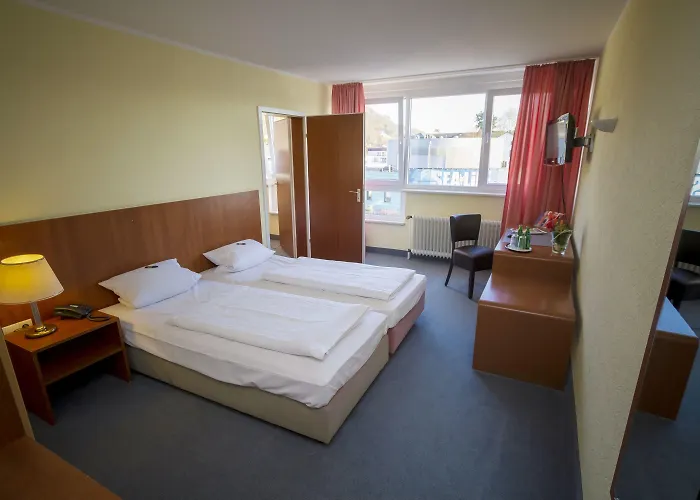 Hotel Baynunah Drachenfels 3*