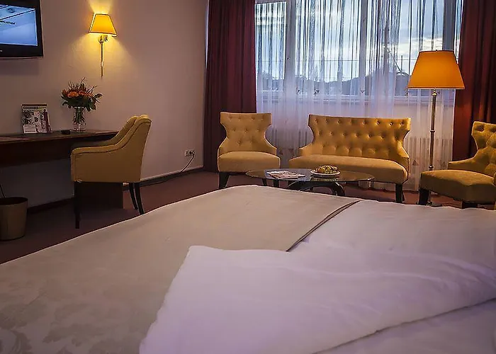 Hotel Baynunah Drachenfels 3*
