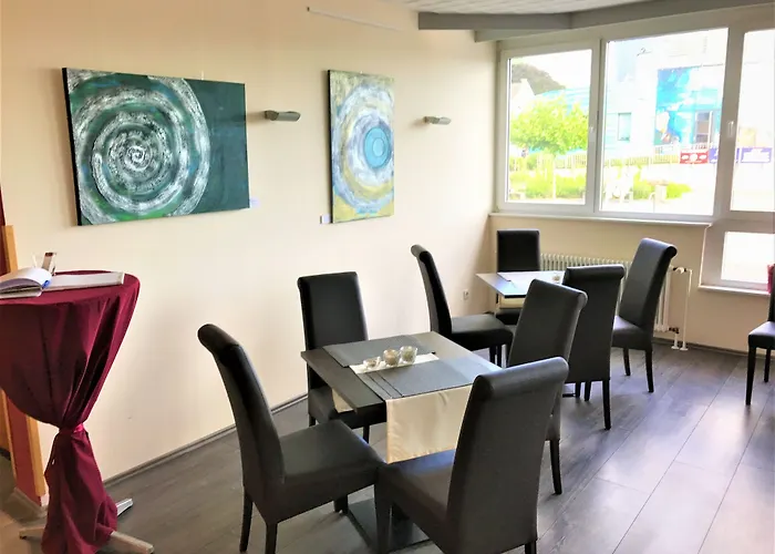 Hotel Baynunah Drachenfels 3*