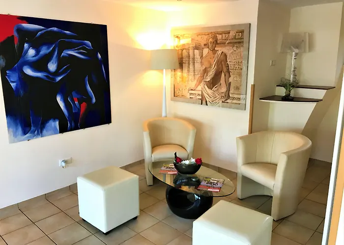 Baynunah Drachenfels Hotel 3*