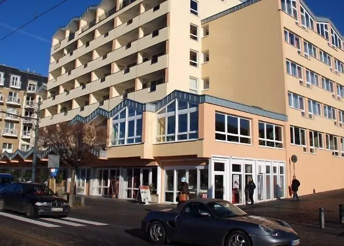 Baynunah Drachenfels 3*